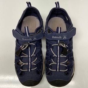 Kamik wildcat sandals